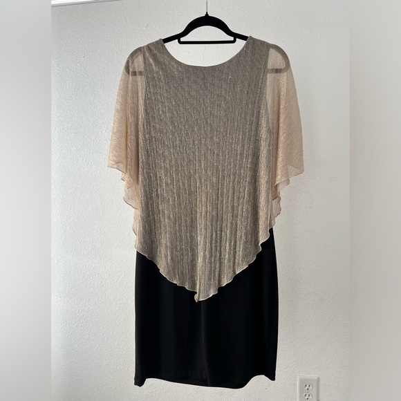 Gold slink flutter black mini dress - Picture 3 of 6